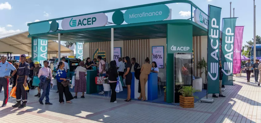 Le stand de ACEP lors de la Foire Internationale de Madagascar 2025